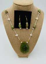 Load image into Gallery viewer, “Verdant Grace” Jewelry Set 💚✨