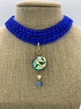 Load image into Gallery viewer, Royal Blue Necklace Choker With Pendant