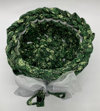 Load image into Gallery viewer, Christmas Green Crocheted Bowl
